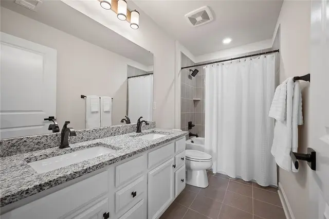 5169 Hampton Place Drive gallery image 22