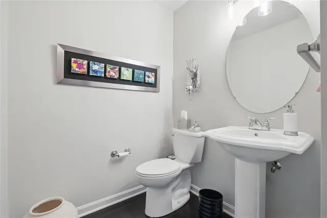 518 Carvine Court gallery image 10