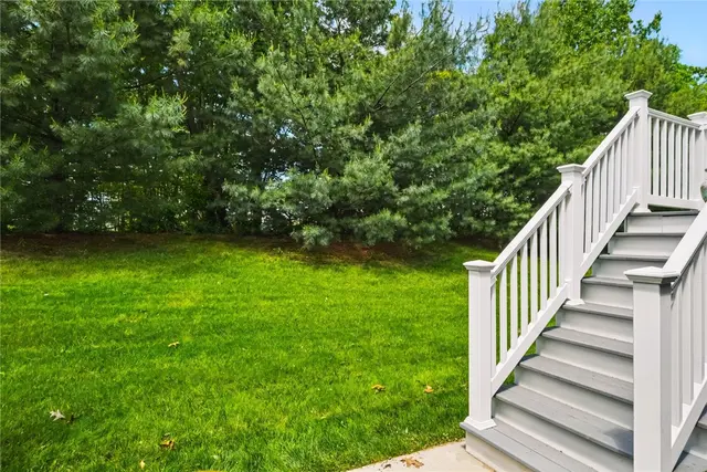 518 Carvine Court gallery image 15