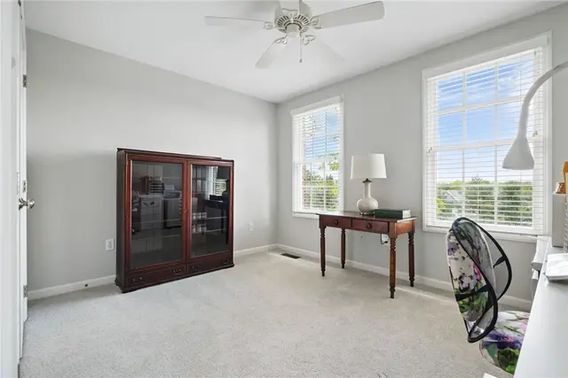 518 Carvine Court gallery image 16