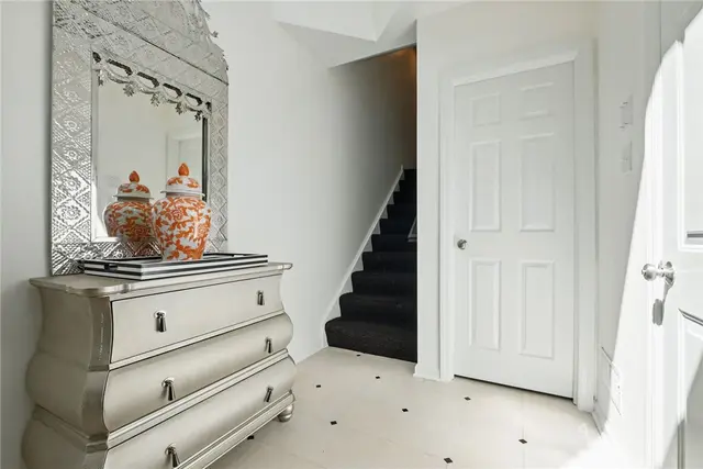 518 Carvine Court gallery image 19