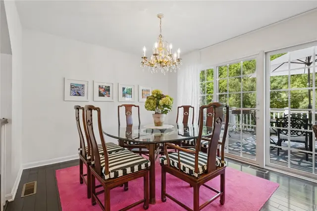 518 Carvine Court gallery image 7