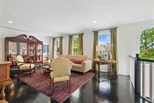 518 Carvine Court gallery image 23