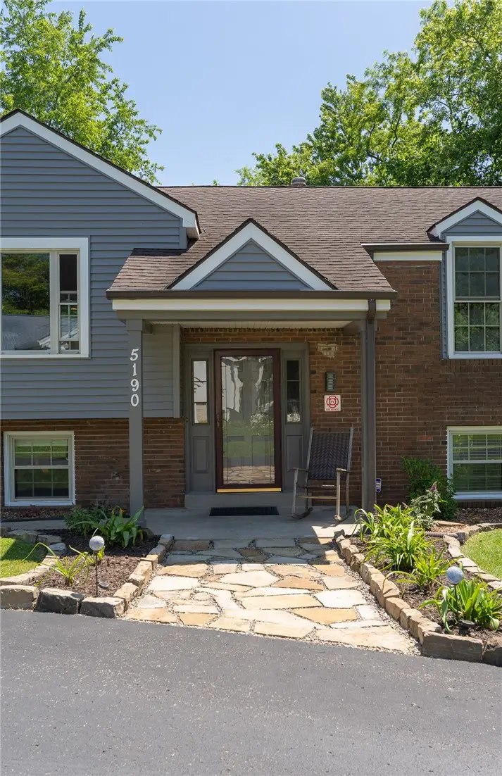 5190 Windy Hill