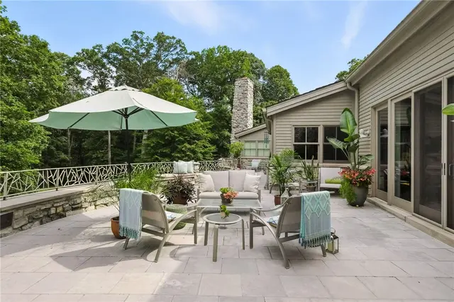 52 Timberhill Dr gallery image 35