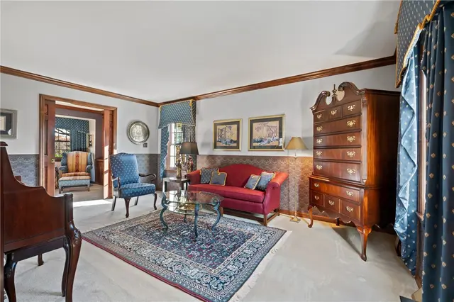 520 Colony Court gallery image 2