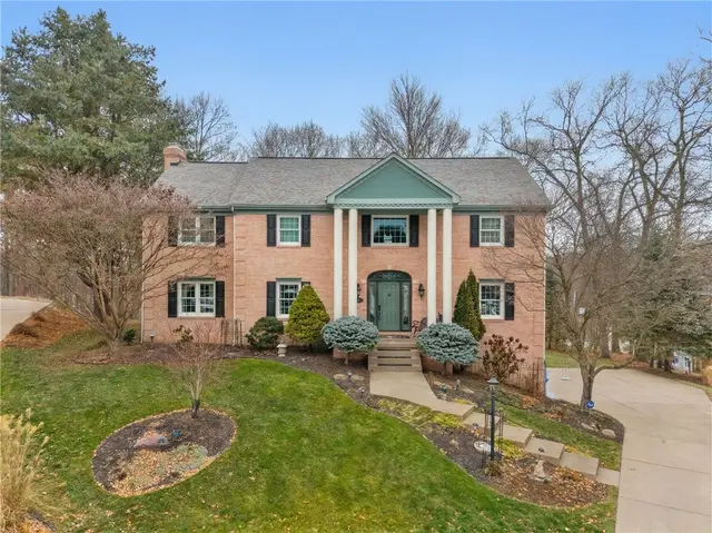 520 Colony Court gallery image 4