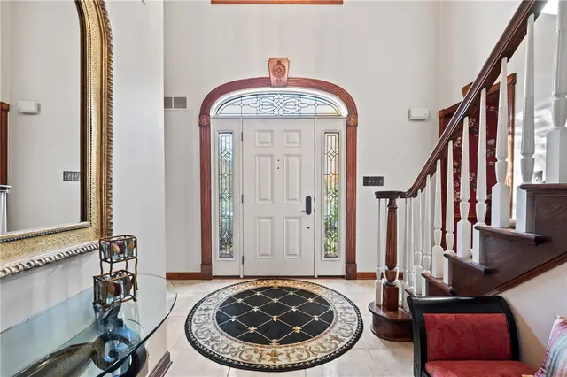 520 Colony Court gallery image 9