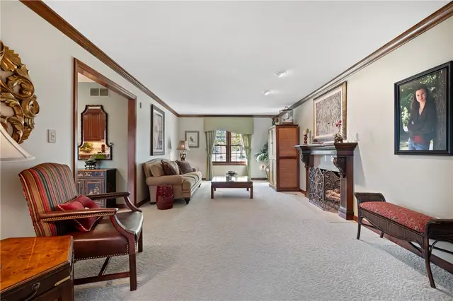 520 Colony Court gallery image 13