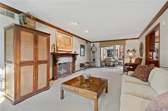 520 Colony Court gallery image 14