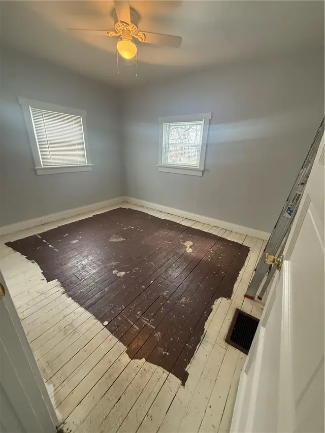 5207 Richland gallery image 23