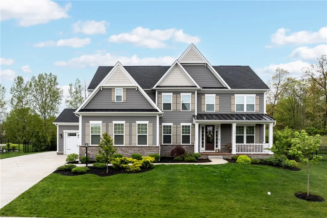 521 Cambridge Court
