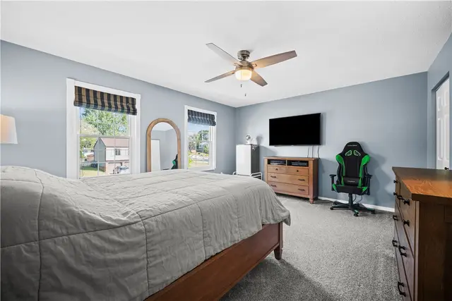 521 Greenspire Ct gallery image 33