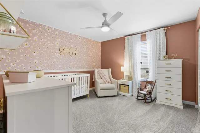 522 Carters Grove Dr gallery image 2