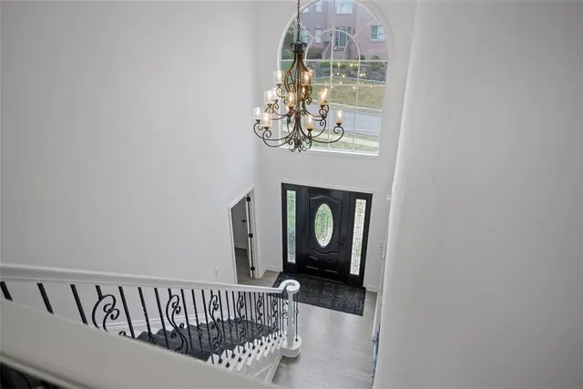 5233 Karrington Drive gallery image 10