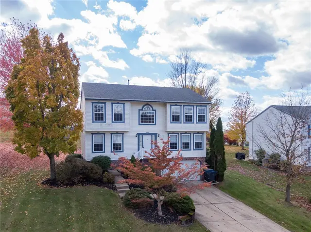 524 Grandshire Dr gallery image 26