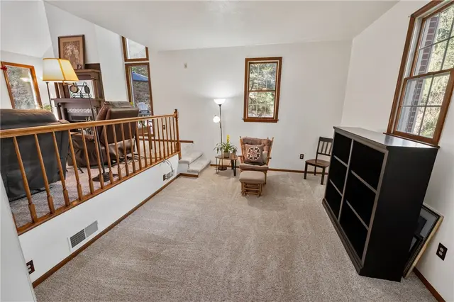 525 Arcadia Drive gallery image 8