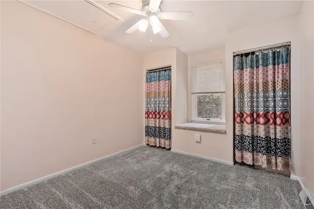 525 Arcadia Drive gallery image 24