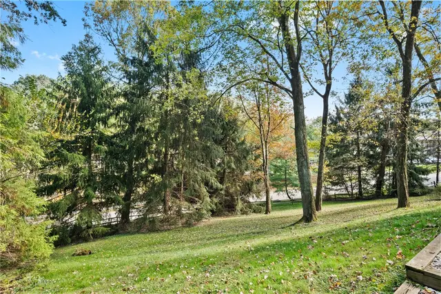 525 Arcadia Drive gallery image 37