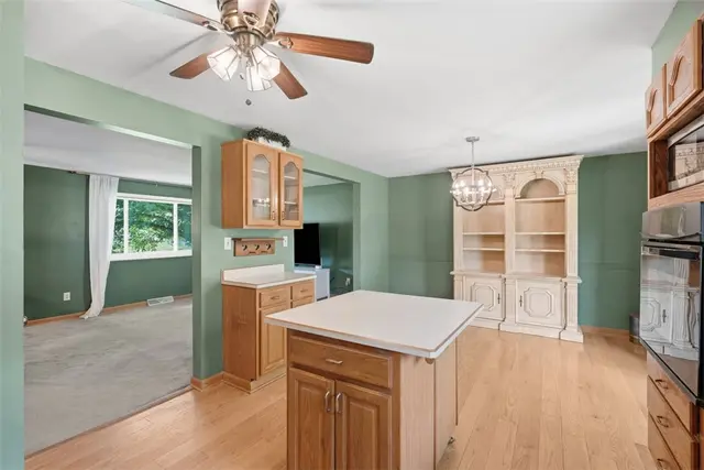 5251 Stella Dr gallery image 13
