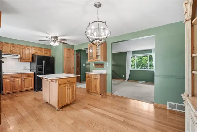5251 Stella Dr gallery image 26