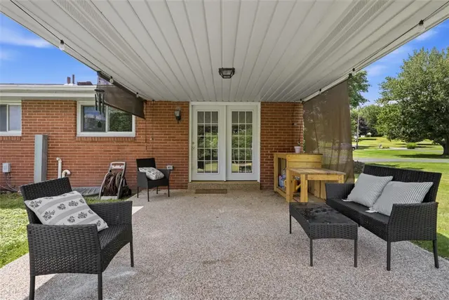 5251 Stella Dr gallery image 32