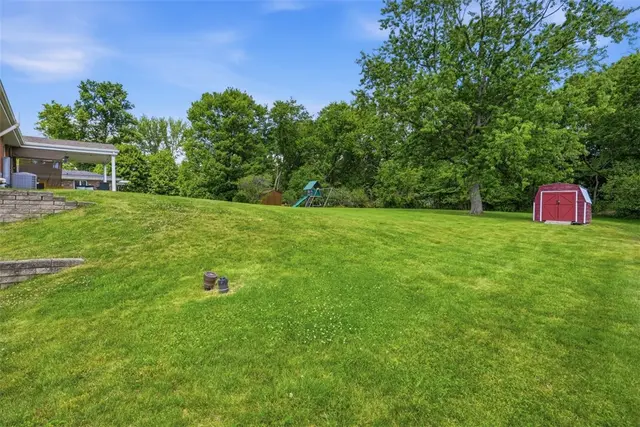 5251 Stella Dr gallery image 41
