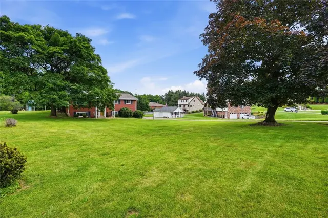 5251 Stella Dr gallery image 42