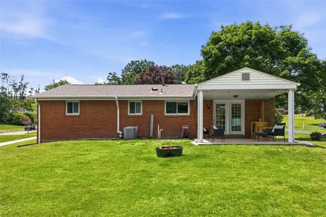 5251 Stella Dr gallery image 43