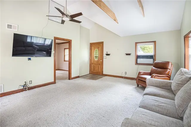 5261 Richland Rd gallery image 16