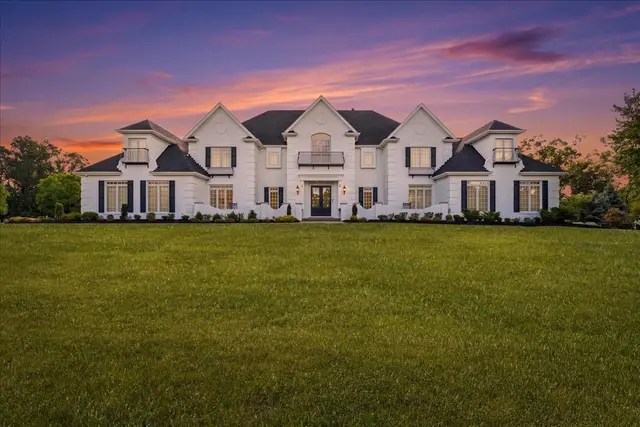 527 Salem Heights DRIVE gallery image 2