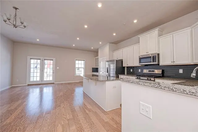 527 Tuscarora Road gallery image 13