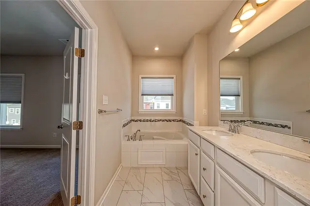 527 Tuscarora Road gallery image 20
