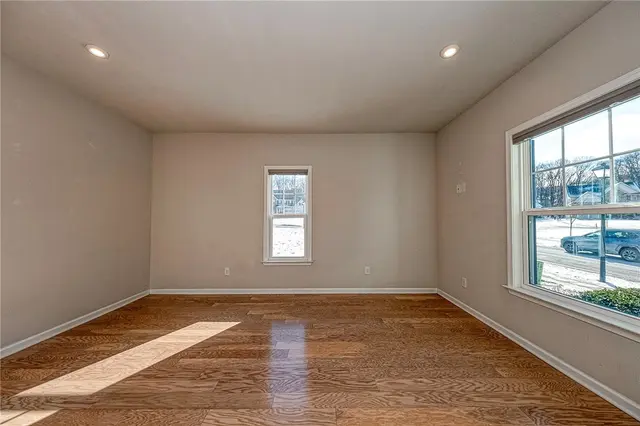 527 Tuscarora Road gallery image 29