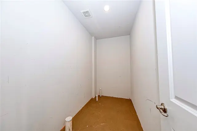 527 Tuscarora Road gallery image 31