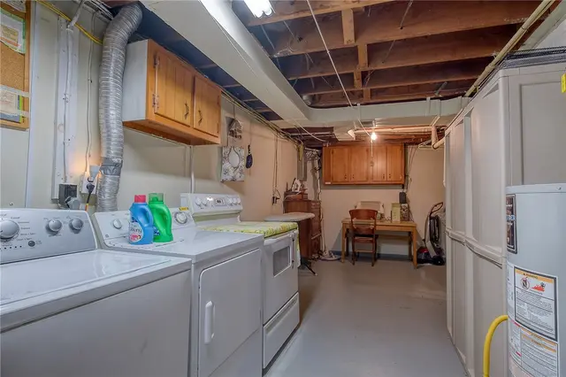528 Perrymont Road gallery image 15