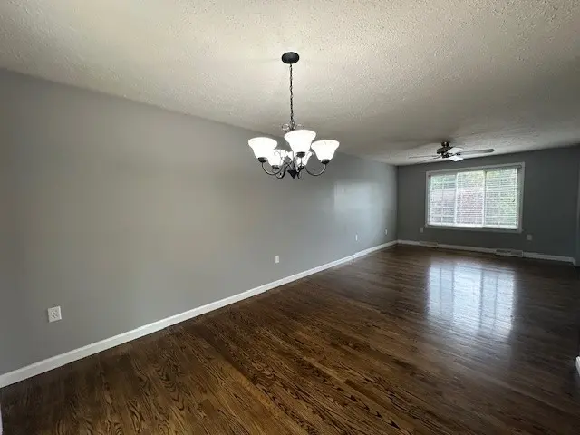 529 Chaparral Dr gallery image 11