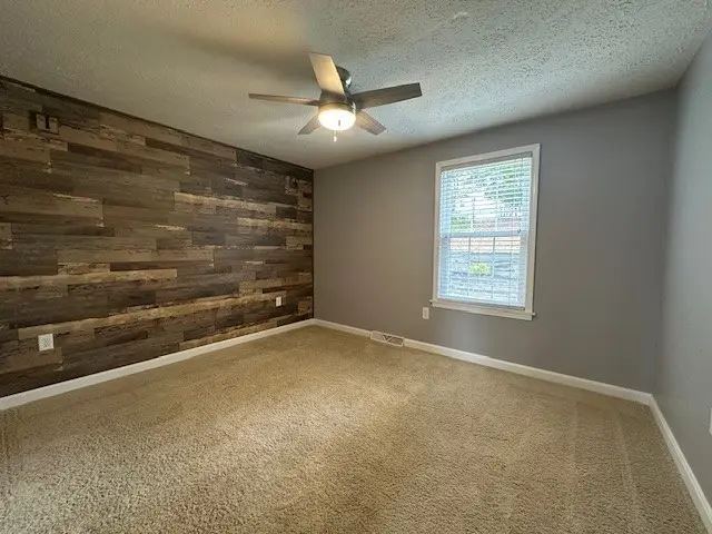 529 Chaparral Dr gallery image 15