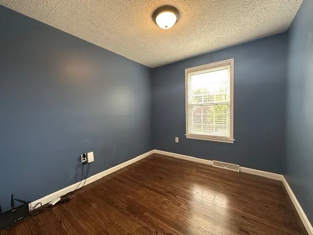 529 Chaparral Dr gallery image 17