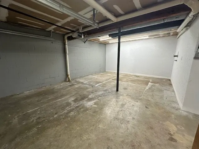 529 Chaparral Dr gallery image 21