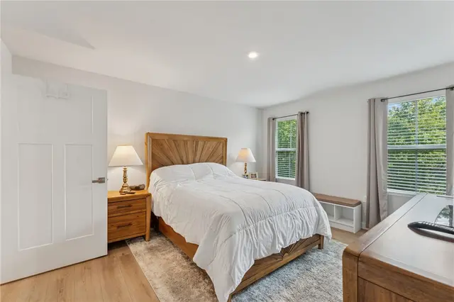 529 Dana Dr gallery image 2