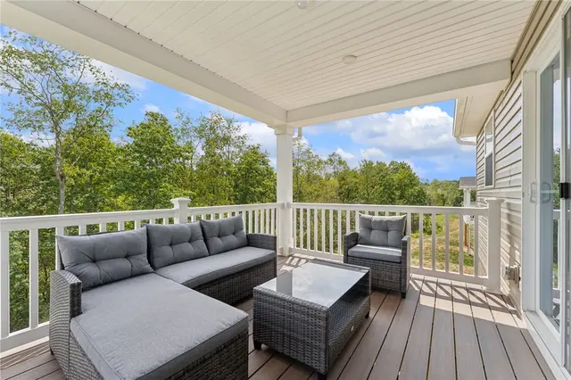 529 Dana Dr gallery image 3