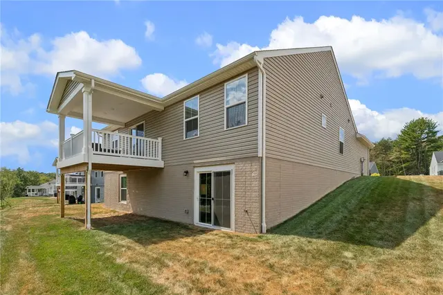 529 Dana Dr gallery image 4
