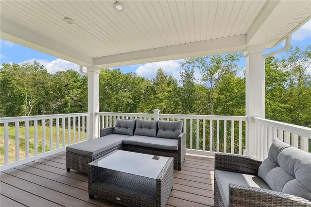 529 Dana Dr gallery image 6