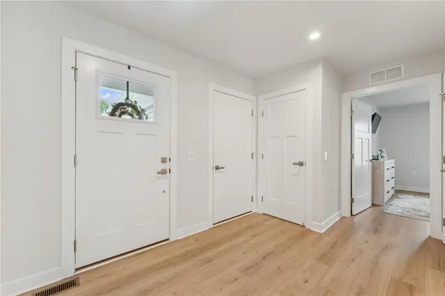 529 Dana Dr gallery image 16