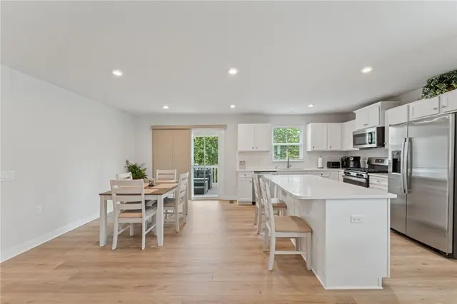 529 Dana Dr gallery image 19