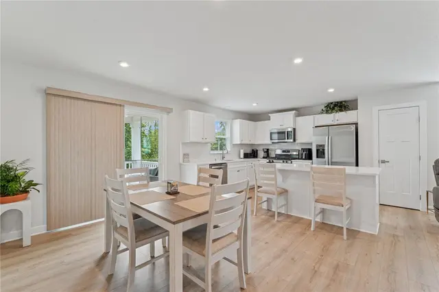 529 Dana Dr gallery image 29