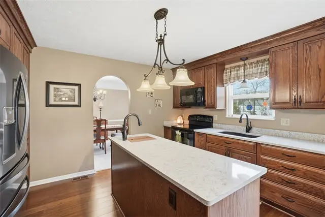 529 Grandshire gallery image 6