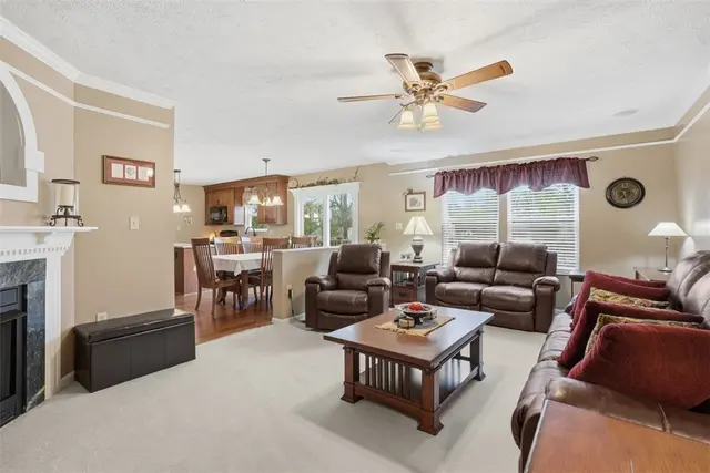 529 Grandshire gallery image 23