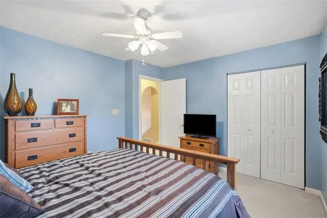 529 Grandshire gallery image 38